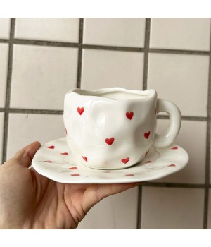 Creative heart shaped mug hand Coffee Cups Porcelain Cups Saucer Latte Afternoon Tea Cup Ceramic Mug